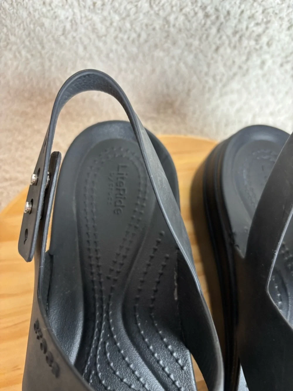 CROCS sandals womens